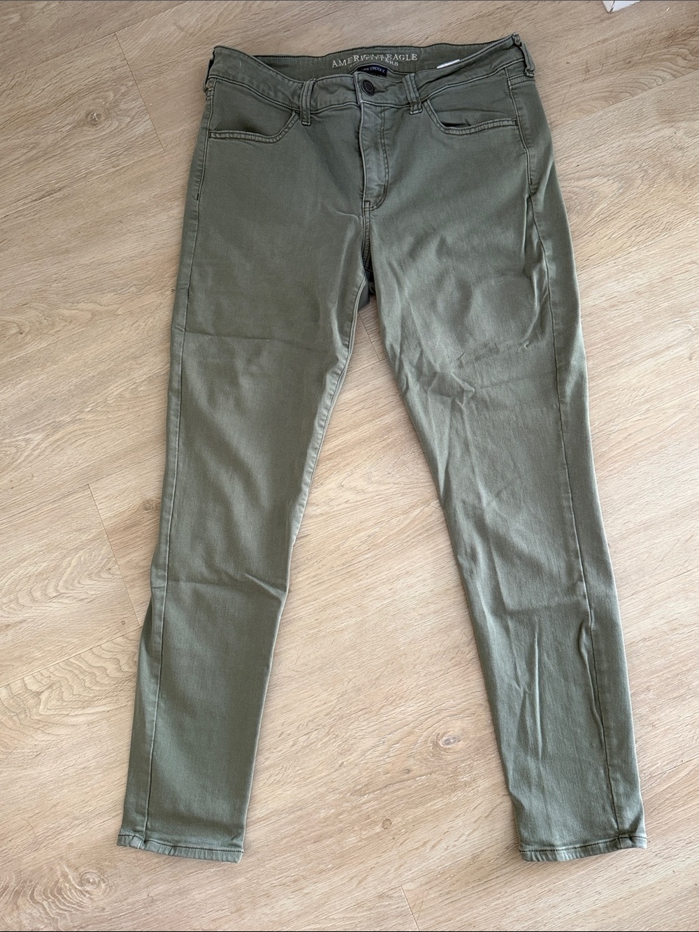 American Eagle Outfitters Olive Skinny Jeans 14R